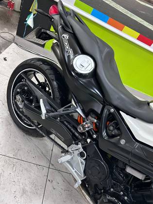 BMW F 800 R BMW F 800 R
